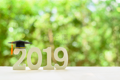 2019,新年前夕,时间,书桌,桌子,数字,木版画,黑色,绿色背景,教育