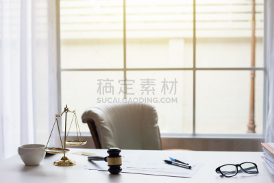 书桌,锤子,水平画幅,工作场所,无人,职权,椅子,符号,办公椅