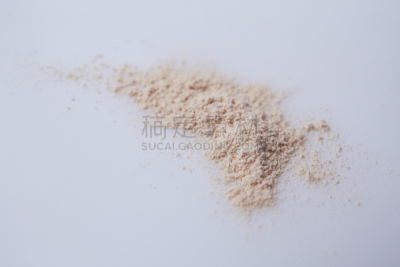 扑面粉,白色背景,化妆用品,留白,彩妆,碾碎了的,干的,腮红,人的眼睛,白色