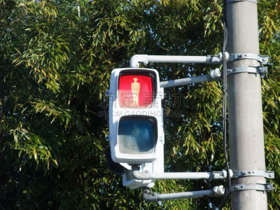 交通,行人,红色,图像,无人,打开或关掉,户外,通行指示灯,天空,水平画幅