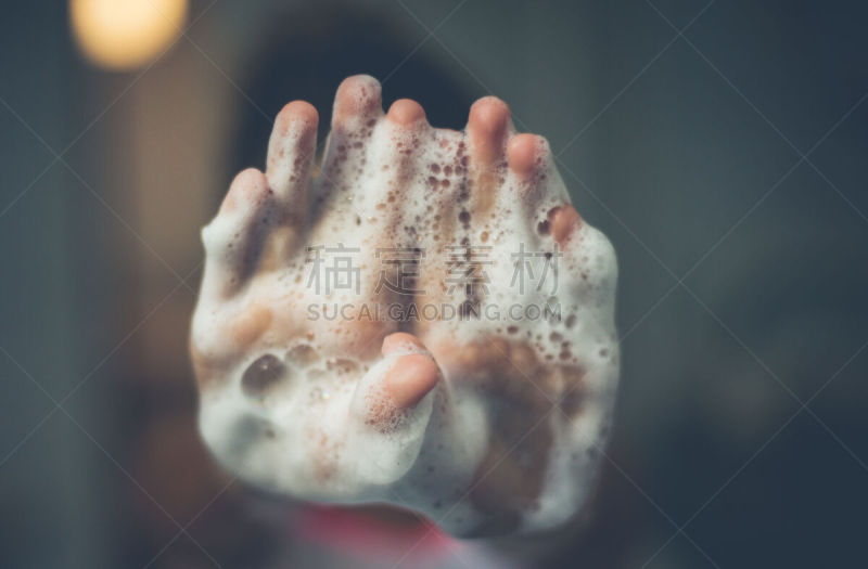 卫生,手,决心,仅一个女孩,一个人,厨房水槽,水槽,仅儿童,小的,6岁到7岁