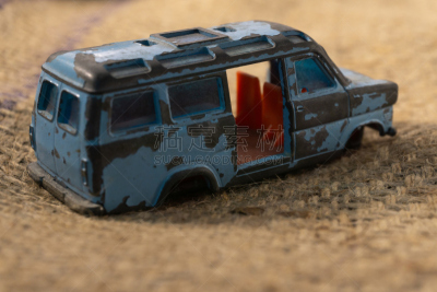 玩具,校车,古老的,蓝色,车辆运输车,巴士,车门,车轮,一个物体,比例