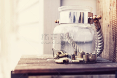 空的,坏掉的,广口瓶,有序,美国东部,复古风格,乡村风格,户外,危险