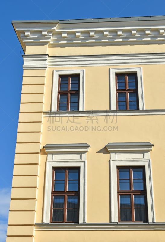 归正会学院,匈牙利,建筑外部,debrecen,国内著名景点,当地著名景点,卡尔文广场,著名景点,窗户,天空