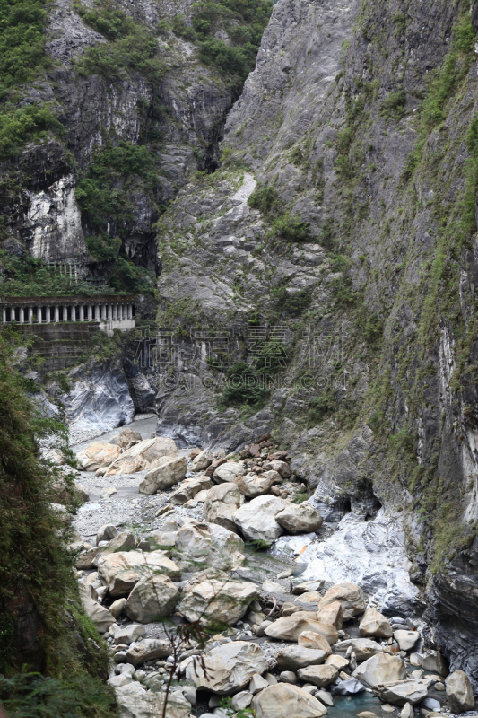 河流,暗色,雨,修改系列,暴风雨,太鲁阁,垂直画幅,水,天空,美