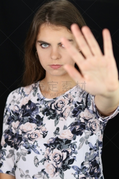 停止手势,紧迫,真实的人,女装,清新,态度,肖像,一个人,表现主义,女人