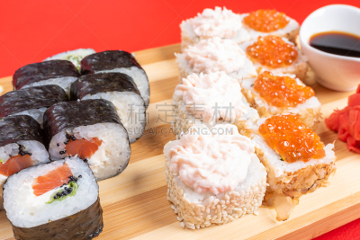 三文鱼,红鱼子酱,飞鱼,磷虾,特写,菜单,日本食品,米,生鱼片寿司,鱼类