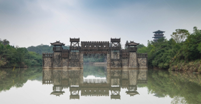 红色,石材,远古的,雕刻图像,悬崖,田地,赤壁,旅行者,人,三个人