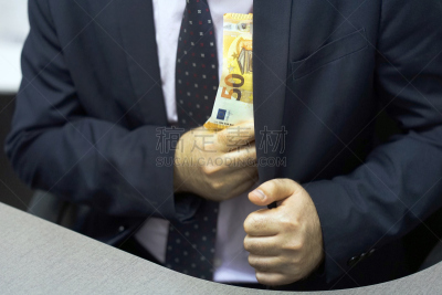 男商人,商务,健康保健,部分,听诊器,仅男人,一个人,欧元符号,仅一个男人,商业金融和工业