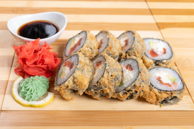 鲔鱼,绿芥末酱,生姜,菜单,日本食品,米,三文鱼,生鱼片寿司,鱼类,白色