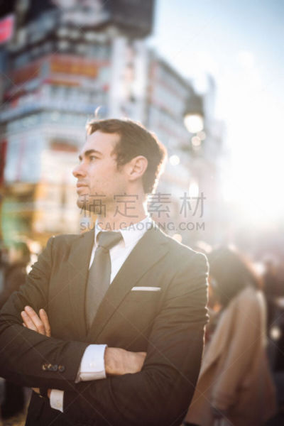 男商人,涉谷区,东京,白色人种,老年男人,肖像,商业金融和工业,办公室,新宿区,兼并和收购