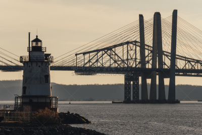Tarrytown Lighthouse, New and old Tappan Zee Bridge