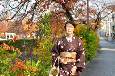 和服,女人,京都府,日本人,秋天,街道,中老年女人,仅日本人,仅一个中老年女人,一个人