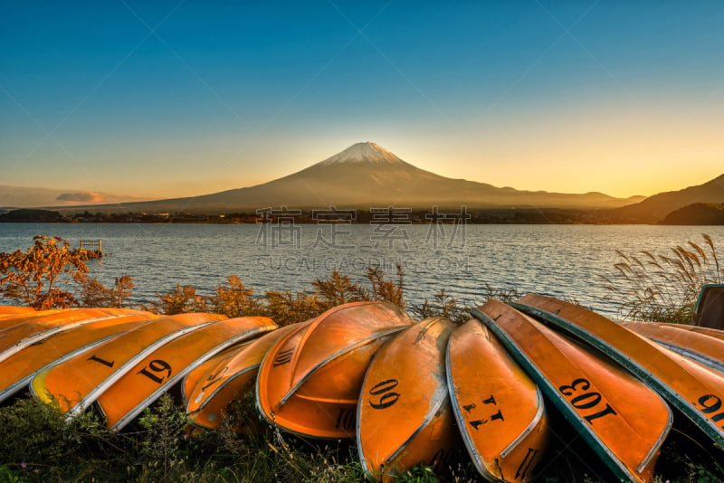 船,湖,富士山,富士河口湖,日本,在上面,著名景点,背景,枫树,户外