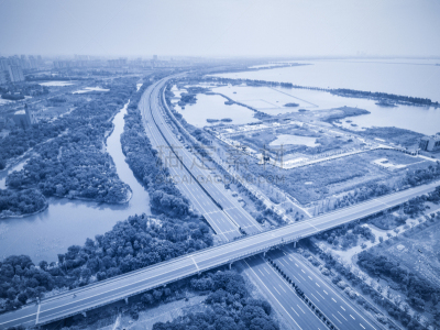 公路,航拍视角,卡车,汽车,交通,多车道公路,现代,无人机,立交桥,十字路口