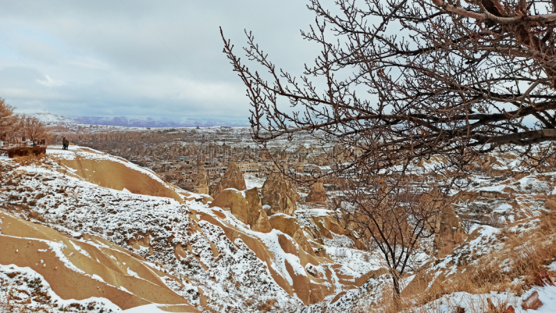 土耳其,雪,洞穴,乌奇夏,卡帕多奇亚,烟囱石,城堡,万岩柱,寒冷,安纳托利亚