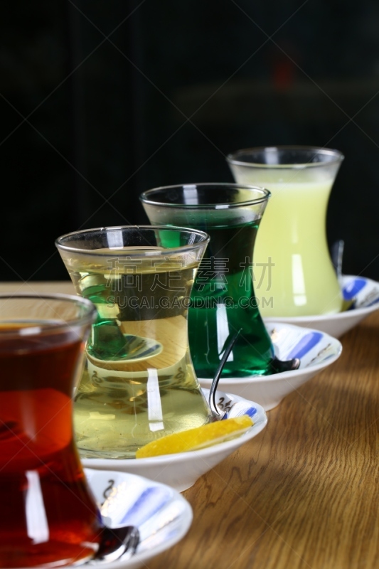 绿茶,玻璃杯,饮料,拉茶,茶,剪贴路径,茶叶,土耳其,背景分离,红茶