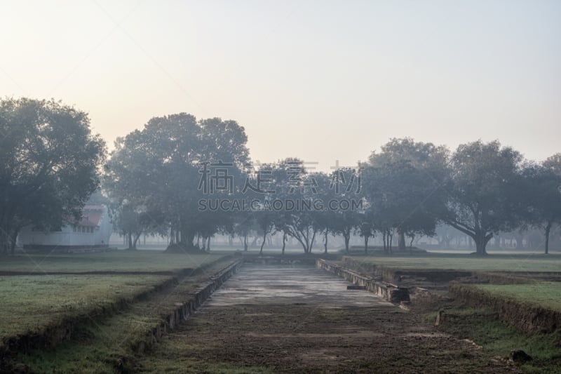 公园,红堡,国际著名景点,视角,德里,旧德里城,印度次大陆,著名景点,铁轨轨道,小路