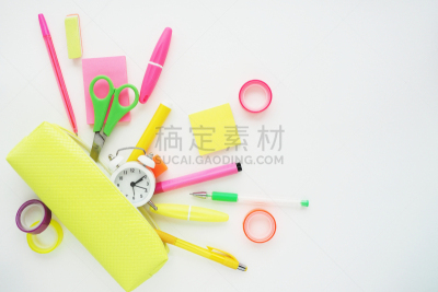黄色,铅笔盒,顶部,白色背景,办公用品,组物体,平坦的,计划书,色彩鲜艳,落下