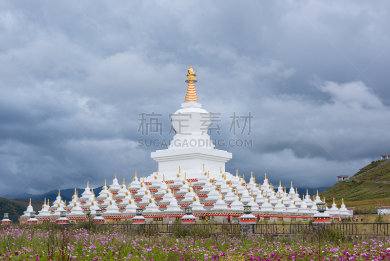 四川省,塔林,白塔,甘孜藏族自治州,佛,户外,白色,石材,远古的