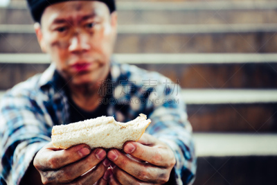面包,肖像,男人,街道,特写,老年男人,毛衣,仅一个老年男人,仅男人