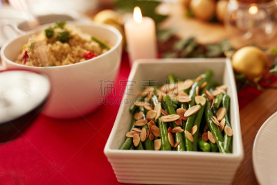 健康食物,桌子,互联网,滑板公园,周末活动,配菜,餐具,粗麦食物,自制的,杏仁