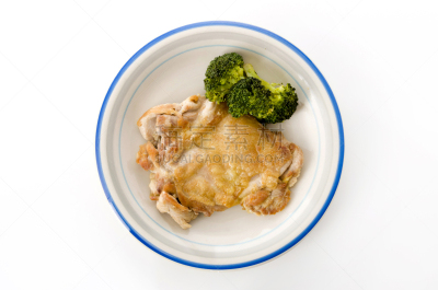 西兰花,嫩煎鸡肉,鸡,牛排,肉制品,蔬菜,大腿肚,嫩煎食品,食品,食品杂货