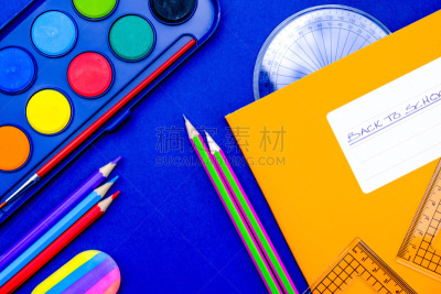 铅笔,涂料,设备用品,几何学,笔记本,小学,练习本,彩色铅笔,三角板