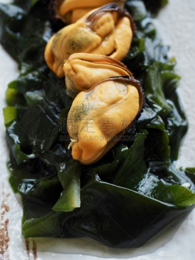 东方食品,海草,贻贝,韩国食物,焖菜,饮食产业,韩国泡菜,日本食品,餐具,自制的