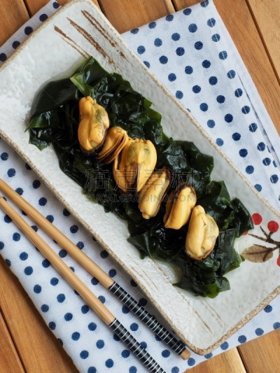 东方食品,海草,贻贝,韩国食物,焖菜,饮食产业,韩国泡菜,日本食品,餐具,自制的