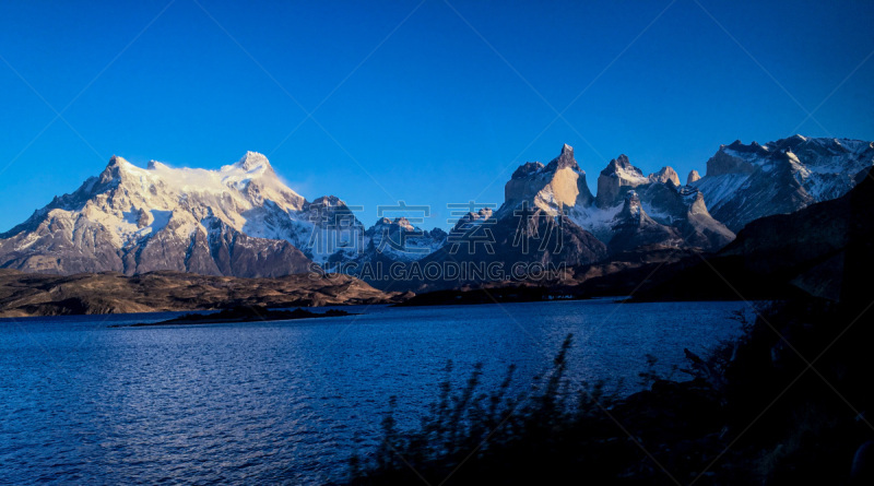 边界,旅途,自由,雪,湖,百内犄角双峰,巴塔哥尼亚,自然荒野区,户外,天空