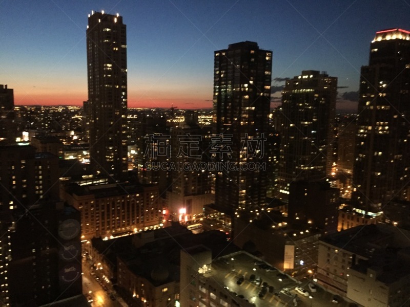 夜晚,芝加哥市