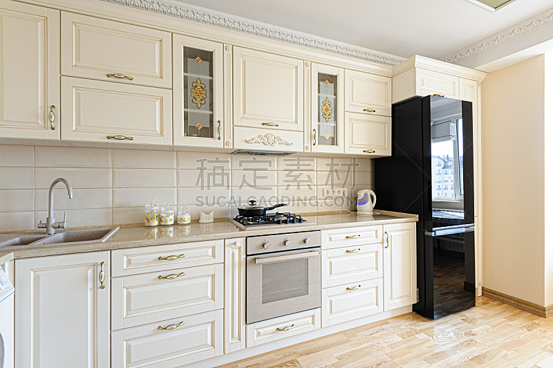 华贵,厨房,极简构图,白色,室内,米色,冰箱,摩尔多瓦共和国,地板,炊具