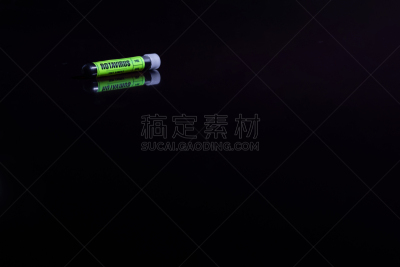 医学样本,轮状病毒,管子,黑色背景,特写,药,纳米技术,科学实验,医疗流程,遗传研究