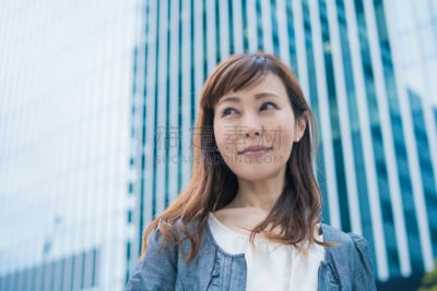 女商人,注视镜头,商务,专业人员,结论,仅日本人,肖像,一个人,远程工作,工作母亲