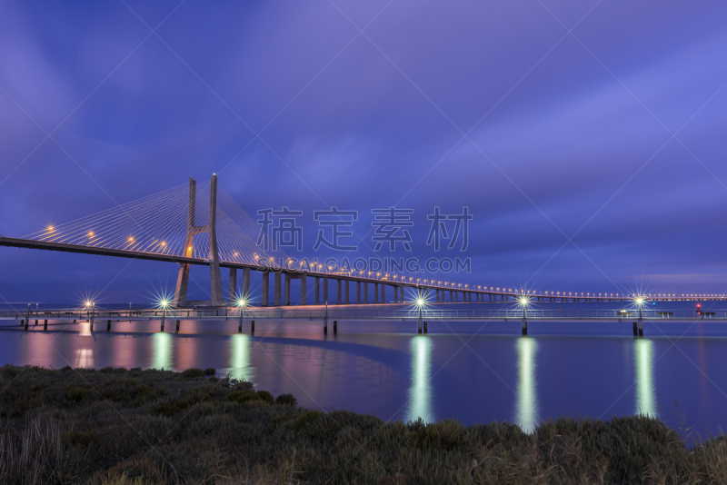 瓦斯科·达·伽马大桥