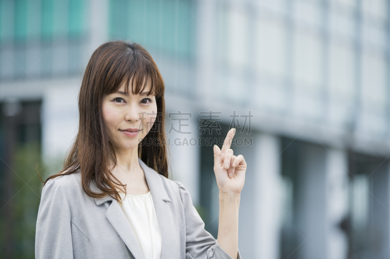 女商人,注视镜头,商务,专业人员,结论,仅日本人,肖像,一个人,远程工作,工作母亲