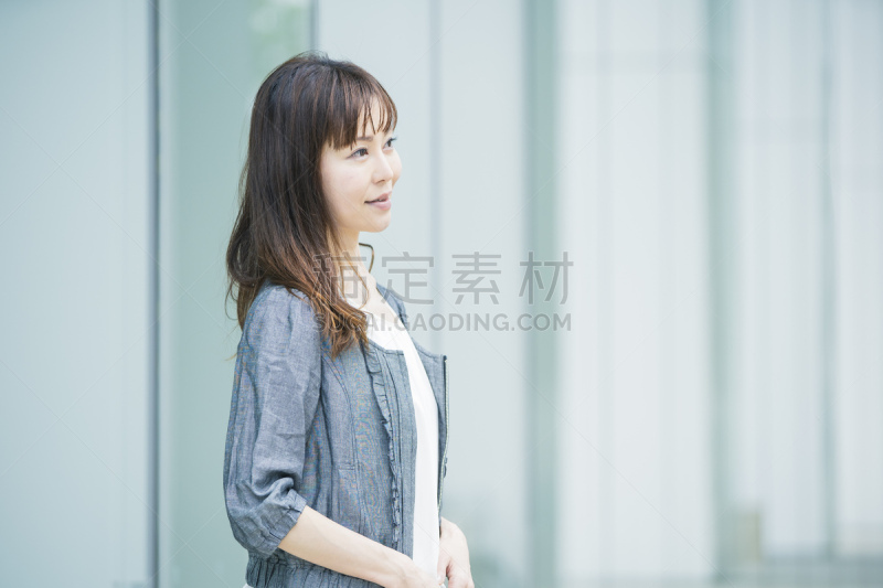 女商人,注视镜头,商务,专业人员,结论,仅日本人,肖像,一个人,远程工作,工作母亲