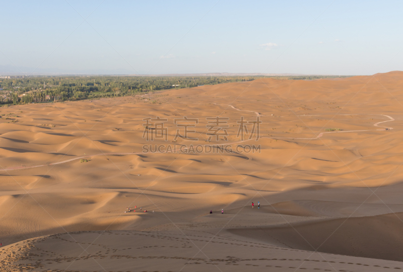 中国,库木塔格沙漠风景区,热,平流层,世界遗产,图像,著名景点,干的,旅游目的地,天山山脉