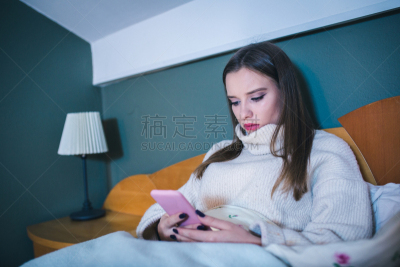 沮丧,卧室,电话机,青少年