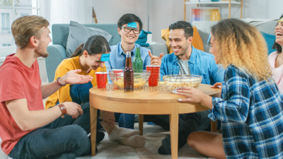 女孩,人群,粘的,友谊,前额,进行中,起居室,乐趣,男人