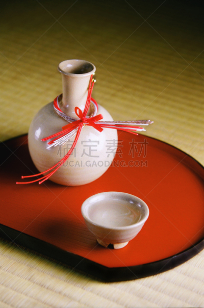 新年前夕,日本青酒,日本,白昼,新年,盂兰盆节,含酒精饮料,赤犬,垂直画幅,瓷器