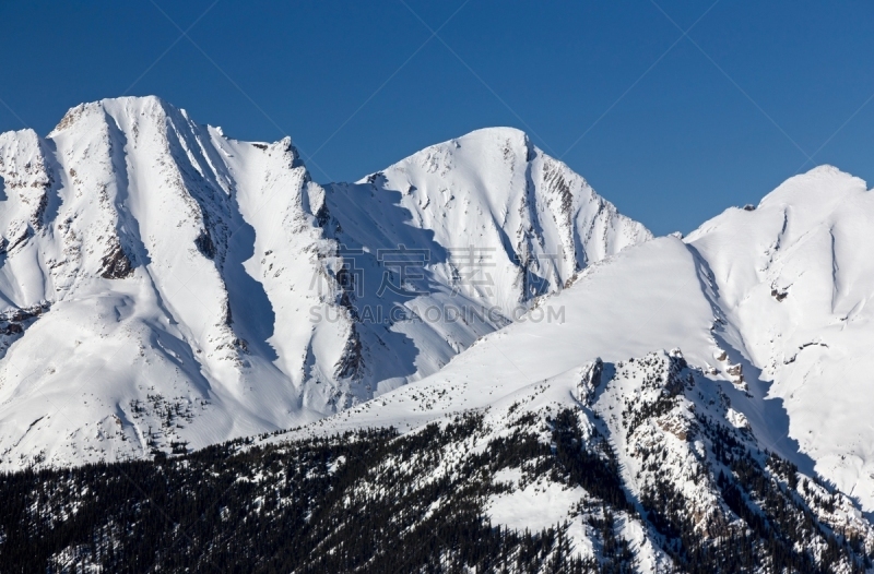 班夫国家公园,风景,冬天,寒冷,视角,雪山,环境,云,远距离,雪