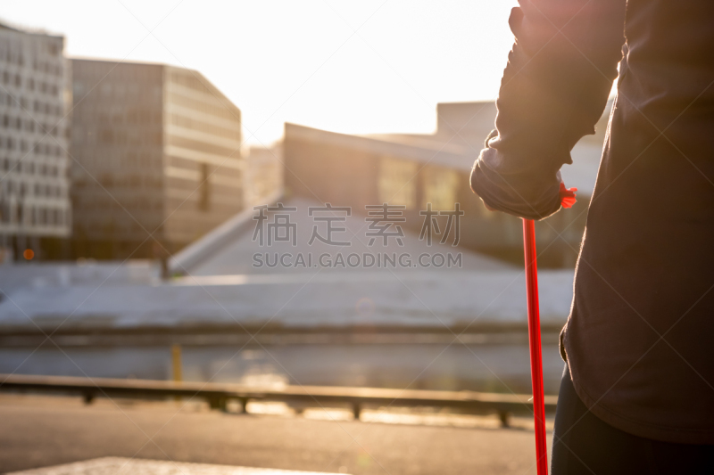 早晨,女人,活力,部分,运动,户外,仅一个女人,市区,身体受伤