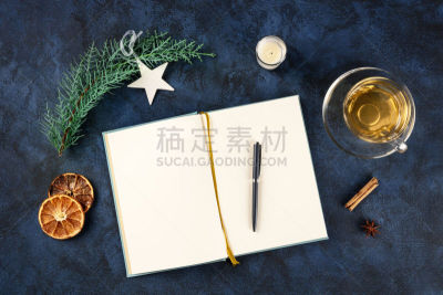 暗色,新年前夕,圣诞装饰,推铅球,文字,蓝色背景,茶杯,水笔,上装,布置