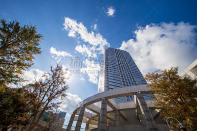 建筑外部,向上看,街道,高大的,商务,城市生活,安全,自由,直的,云