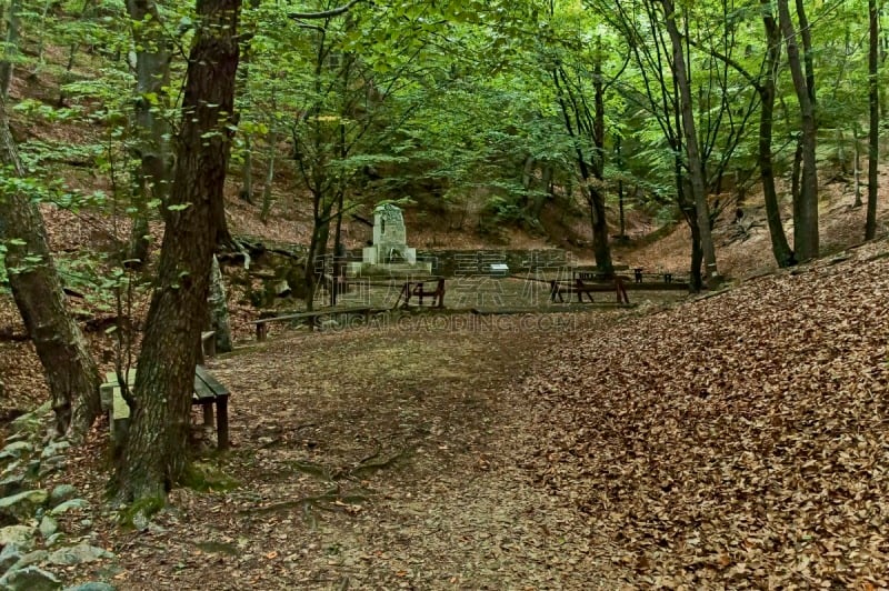 山,历史地名