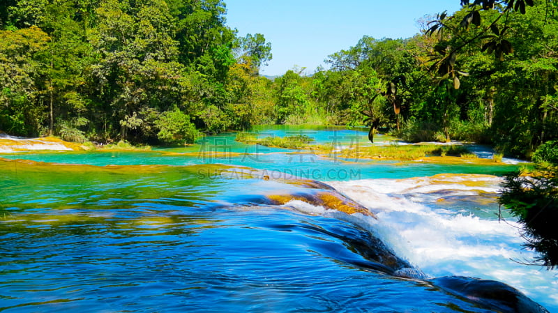 瀑布,Agua Azul Cascades