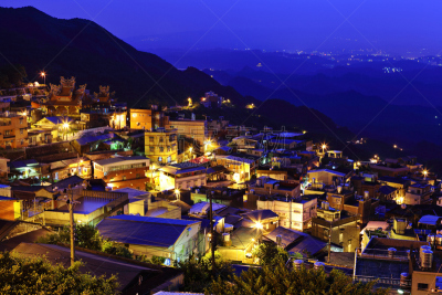 沼,夜晚,乡村,九份,旅游目的地,水平画幅,山,黄昏,房屋,悲哀