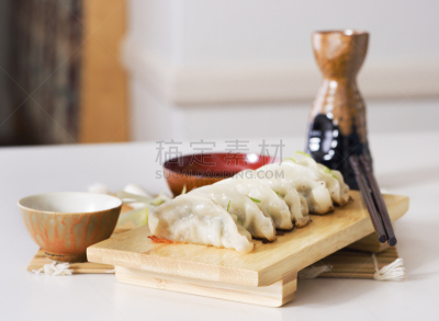 日本青酒,饺子,上菜,中国米酒,点心,葡萄酒,葱,水平画幅,无人,开胃品